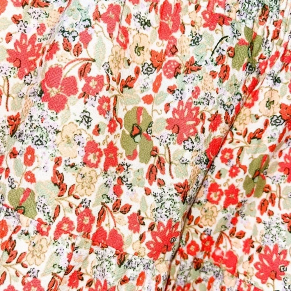 Universal thread A line skirt - Picture 2 of 3